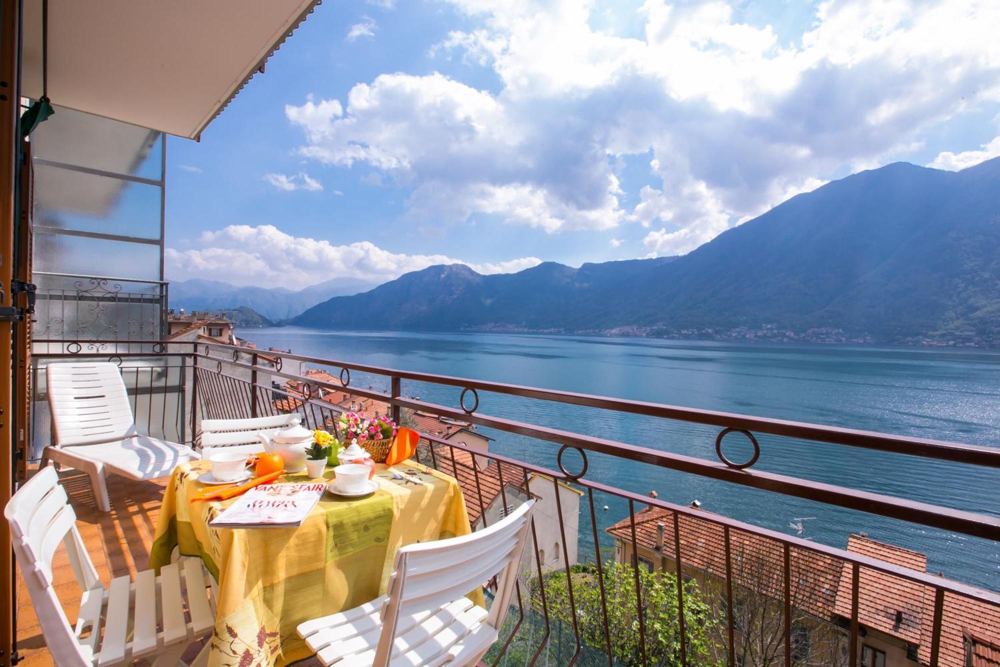 Bella Lake View Colonno Exterior foto